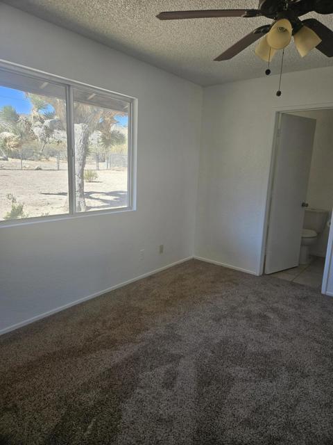 57375 Navajo Trail, Yucca Valley CA: https://media.crmls.org/mediaz/6ba9279e-edac-463b-9e36-d2521564bdde.jpg