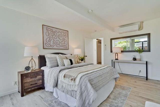 731 E Charleston Road, Palo Alto CA: https://media.crmls.org/mediaz/6ba997b1-c518-4341-9ec1-b0067b7d500d.jpg