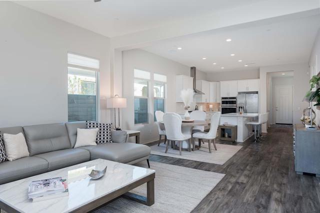 37 Chianti, Rancho Mirage CA: https://media.crmls.org/mediaz/6ba9ea06-9d68-47be-a3db-0965487ad697.jpg