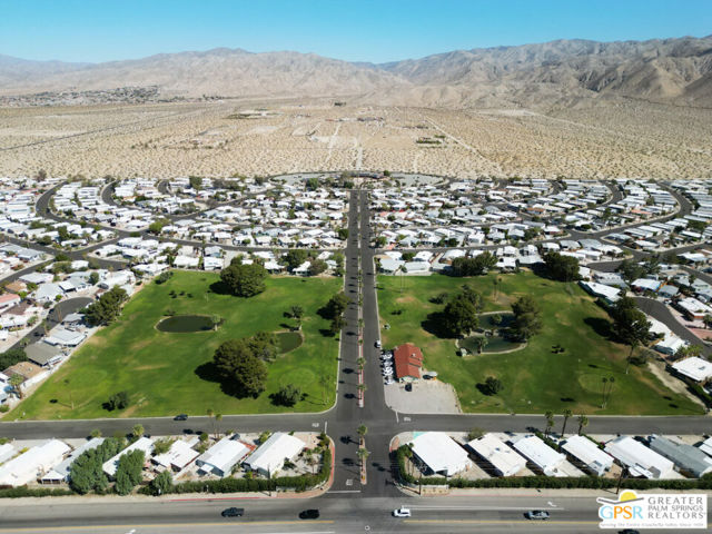 16740 Sunrise Road, Desert Hot Springs CA: https://media.crmls.org/mediaz/6baaa2d9-6435-4abc-91a9-2a8a329cd0da.jpg