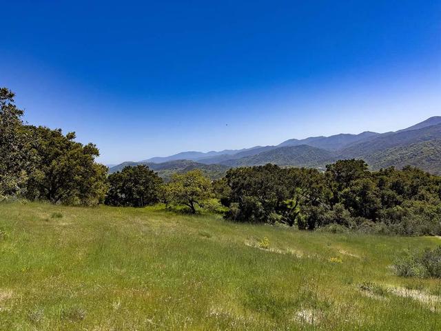57 Chamisal, Carmel CA: https://media.crmls.org/mediaz/6bab111a-d25f-4766-a54d-586e3249dadb.jpg