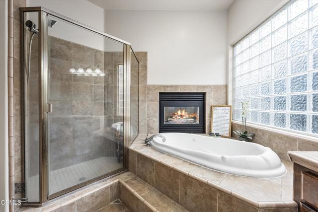 Detail Gallery Image 24 of 38 For 9905 Lightner Way, Bakersfield,  CA 93311 - 3 Beds | 2/1 Baths