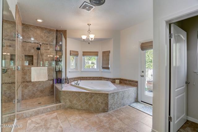 7 Bell Canyon Road, Bell Canyon CA: https://media.crmls.org/mediaz/6babb64c-3283-46f7-b64a-99bb4f1a60e4.jpg