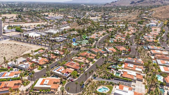 11 Vista Loma Drive, Rancho Mirage CA: https://media.crmls.org/mediaz/6bac791b-cfca-4b18-9bbb-abd04e91bdfe.jpg