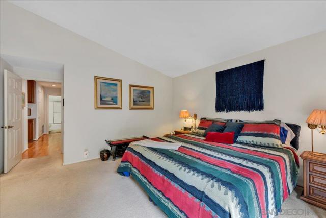 4148 Caminito Terviso, San Diego CA: https://media.crmls.org/mediaz/6bacd54c-1eae-4df7-b5c5-283940b87c62.jpg