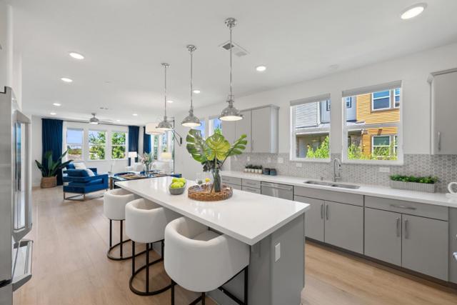840 E Duane Avenue, Sunnyvale CA: https://media.crmls.org/mediaz/6bae4f58-07c6-4b21-bafc-b35627930d3e.jpg