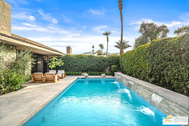 46 Princeton Drive, Rancho Mirage CA: https://media.crmls.org/mediaz/6bb2b8de-6b51-459b-8093-ce8f06f1512b.jpg