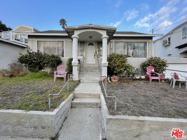 1538 Golden Avenue, Hermosa Beach, California 90254, 2 Bedrooms Bedrooms, ,2 BathroomsBathrooms,Residential,Sold,Golden,21102191