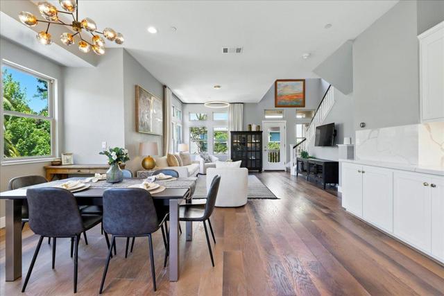 324 Cherokee Loop, Mountain View CA: https://media.crmls.org/mediaz/6bb447e3-e478-47f9-9208-02b1ac7e9b4c.jpg