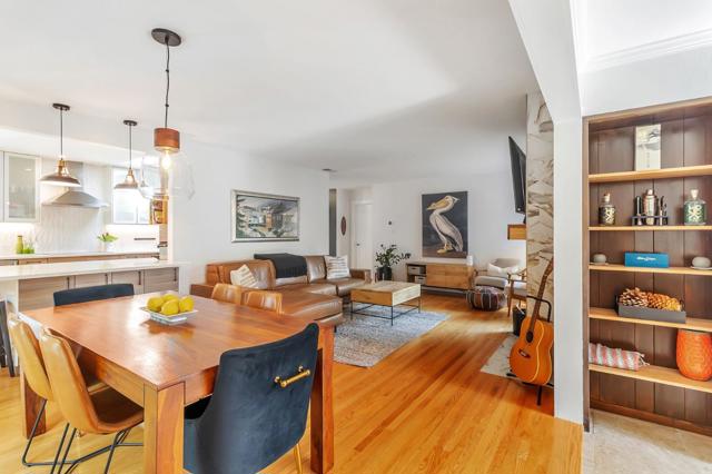 1528 Fernside Street, Redwood City CA: https://media.crmls.org/mediaz/6bb56ca9-a51c-430e-8160-ebbda92b121a.jpg