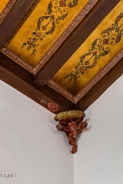 Detail Gallery Image 12 of 39 For 262 S San Rafael Ave, Pasadena,  CA 91105 - 6 Beds | 5/6 Baths