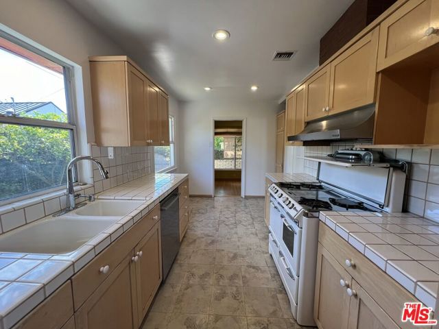 10952 Barman Avenue photo 7