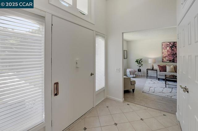 1517 Oakmont, Walnut Creek CA: https://media.crmls.org/mediaz/6bb82a45-dd0e-40a0-904a-c946ff9599dd.jpg