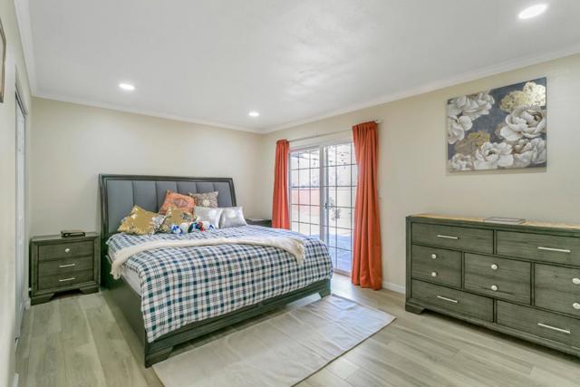 Image 22 of 40 For 6113 Del Canto Drive