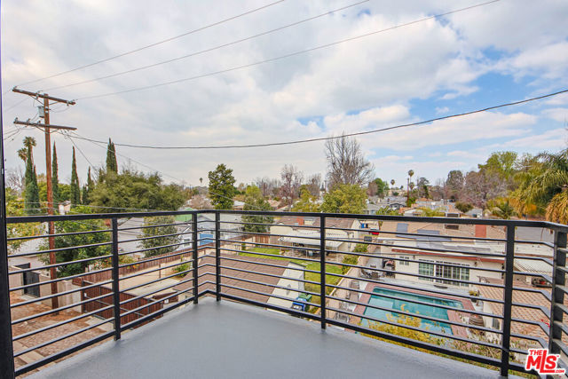Image 73 of 74 For 6401 Odessa Avenue