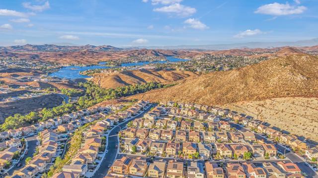 24235 Gazania Way, Lake Elsinore, California 92532, 4 Bedrooms Bedrooms, ,3 BathroomsBathrooms,Single Family Residence,For Sale,Gazania Way,240026836SD