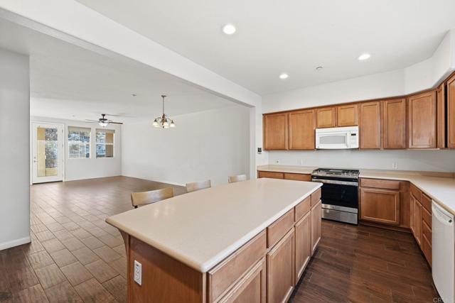 Detail Gallery Image 43 of 102 For 1504 Mirabelle Ln, Santee,  CA 92071 - 3 Beds | 3/1 Baths