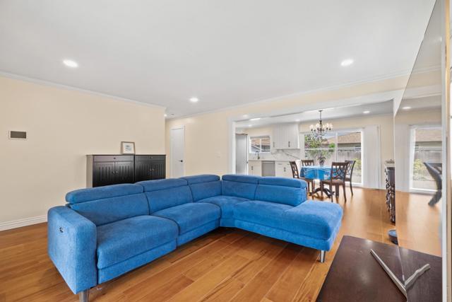 2347 Bennington Lane, Hayward CA: https://media.crmls.org/mediaz/6bbd65a8-699e-4806-a35f-43b04080c08f.jpg