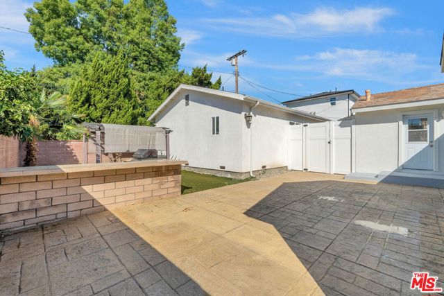 10551 Blucher Avenue photo 30