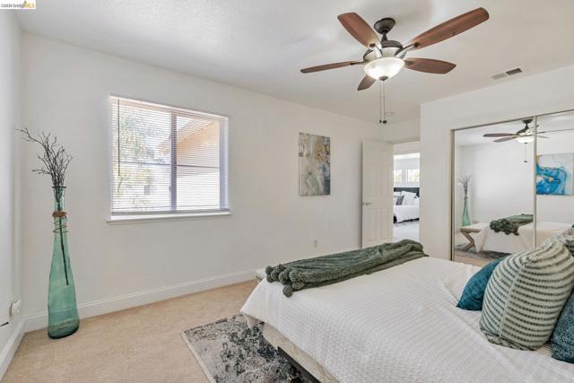 Image 35 of 58 For 5065 Carbondale