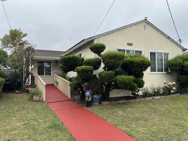 1112 Adason Dr, San Leandro CA: https://media.crmls.org/mediaz/6bbf3364-f8c6-468a-96b3-0ccfa7d55eea.jpg