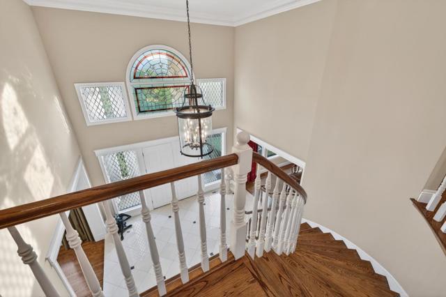 9540 Via Del Oro, Gilroy CA: https://media.crmls.org/mediaz/6bc162e7-76dd-4b9f-87ab-a5cca146ec51.jpg