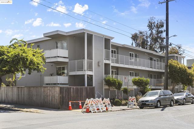 1929 California, Berkeley CA: https://media.crmls.org/mediaz/6bc268c0-732b-4187-b828-86ca92cc8f34.jpg