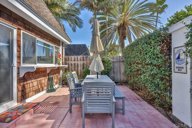 79 half moon bend, Coronado, California 92118, 3 Bedrooms Bedrooms, ,2 BathroomsBathrooms,Residential rental,For Sale,half moon bend,PTP2306211