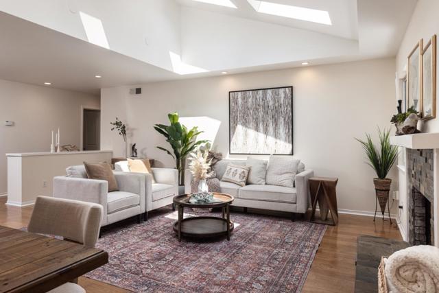 3284 Sycamore Place, Carmel CA: https://media.crmls.org/mediaz/6bc38179-03c0-454e-b7b8-af70c27b4571.jpg
