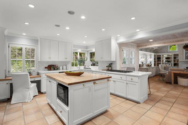 37 Lupin Lane, Atherton CA: https://media.crmls.org/mediaz/6bc476c4-9657-4008-801a-46ca3cd969f4.jpg