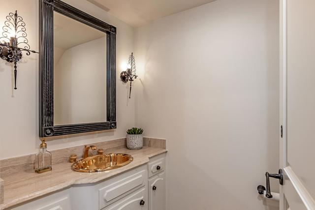 1205 Trinity Drive, Menlo Park CA: https://media.crmls.org/mediaz/6bc4b0f7-3c70-44e3-b7b6-483de596717a.jpg
