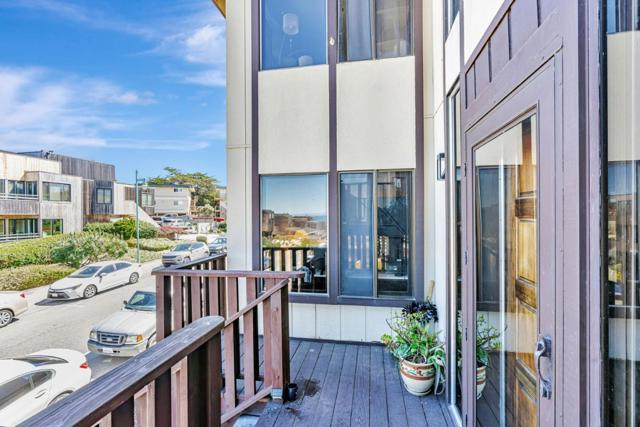 124 Surf Way, Monterey CA: https://media.crmls.org/mediaz/6bc4f07d-c833-4c50-9c52-e0ae8ce90c59.jpg
