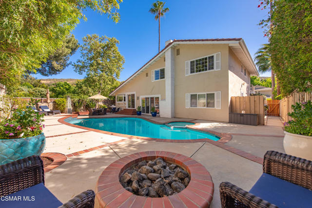 1666 Berwick Place, Westlake Village CA: https://media.crmls.org/mediaz/6bc515e4-7105-4b57-861a-f56eaa39a351.jpg