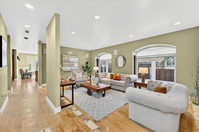 1043 Locust Street, San Jose CA: https://media.crmls.org/mediaz/6bc522e4-c0c5-49f6-a6a6-7604370ae8f4.jpg