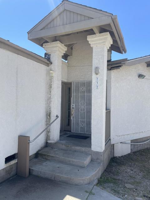 732 California Ave., Vista, California 92083, ,Multi-Family,For Sale,California Ave.,250032567SD