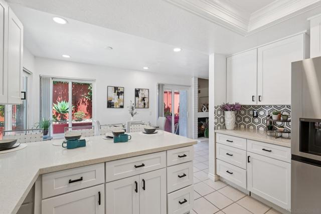 Image 21 of 69 For 10812 Elderwood Ln