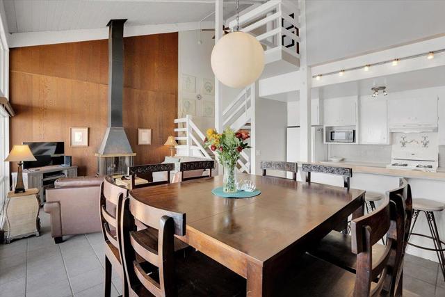 753 The Shoreline, La Selva Beach CA: https://media.crmls.org/mediaz/6bc9760a-c8de-496e-852f-7b1152bbe044.jpg