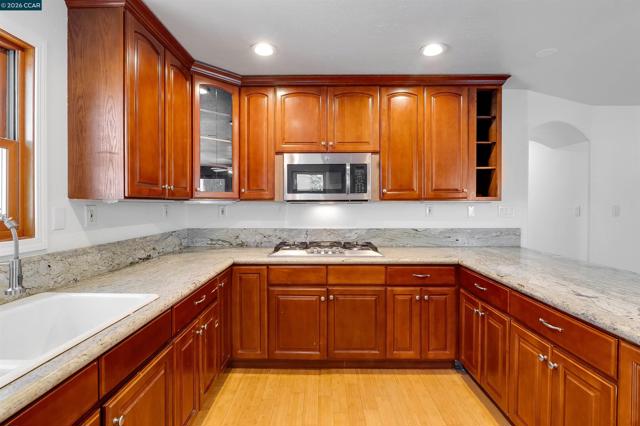 Image 12 of 54 For 5264 Sunset Dr