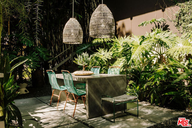 3319 Tareco Drive, Los Angeles CA: https://media.crmls.org/mediaz/6bcad8ee-87fe-43a7-b303-ceb3d3ca0927.jpg