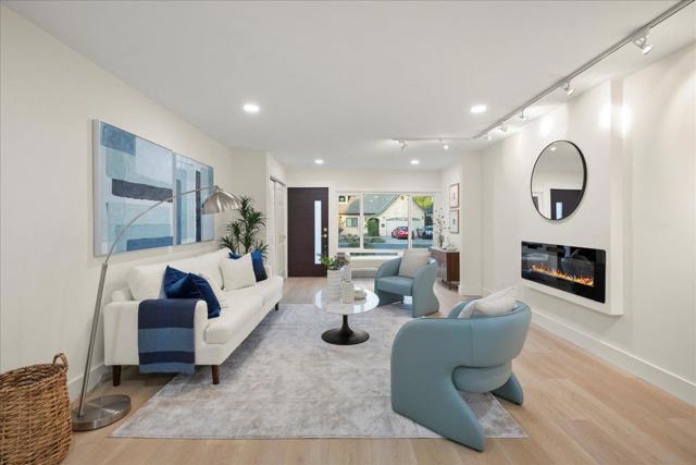 14837 Donner Drive, San Jose CA: https://media.crmls.org/mediaz/6bcb44a0-a26e-47d7-a4d4-39c0923d33fb.jpg