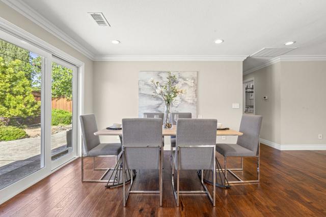3887 Acapulco Drive, Campbell CA: https://media.crmls.org/mediaz/6bcc5387-08a2-4c96-a414-79cbb04b8fe3.jpg