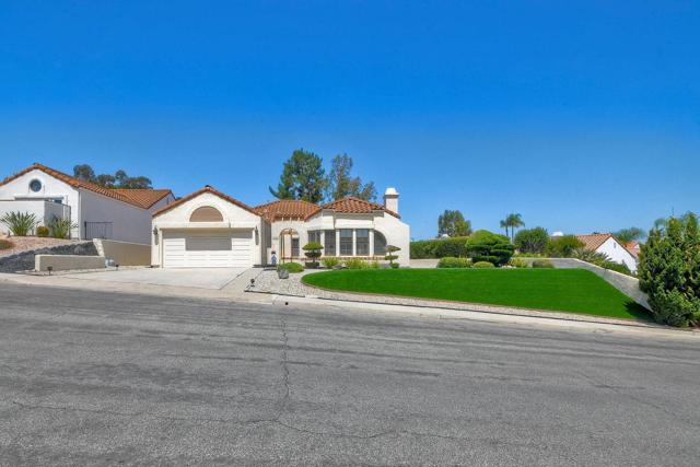 16078 AVENIDA AVEIRO, San Diego CA: https://media.crmls.org/mediaz/6bce172d-d0a0-41d5-b421-9d297eacdcc0.jpg