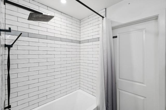 219 D Street, Redwood City CA: https://media.crmls.org/mediaz/6bce25ba-6e7c-4e47-8d5f-a40f05e54f42.jpg