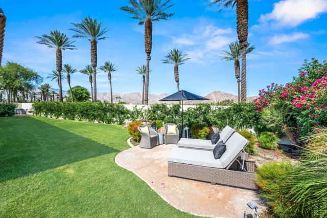 79005 Via San Clara, La Quinta CA: https://media.crmls.org/mediaz/6bcf0b21-0131-4665-bd96-32733dbcf87d.jpg