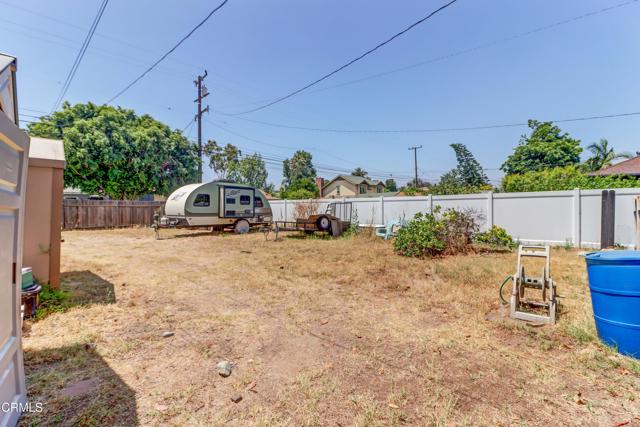 320 W Lemon Avenue, Monrovia CA: https://media.crmls.org/mediaz/6bcfb180-cf38-410b-ba3a-f97b05c9ec97.jpg