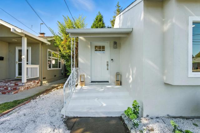 241 E Taylor, Sunnyvale CA: https://media.crmls.org/mediaz/6bd00437-0b46-4879-8717-f0d81d18c4df.jpg