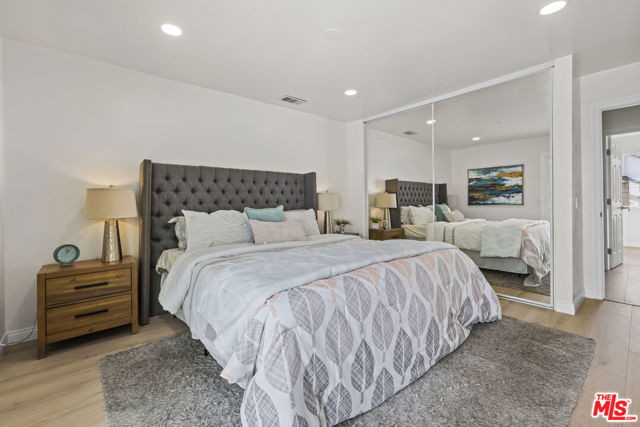 13 Pepper Court, Inglewood CA: https://media.crmls.org/mediaz/6bd14cbb-f616-45cd-8bb8-aeceba6bc273.jpg