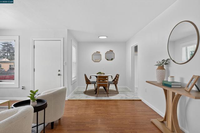 2921 Rollingwood Dr, San Pablo CA: https://media.crmls.org/mediaz/6bd2ac2d-7c14-4695-837d-a3f15bead807.jpg