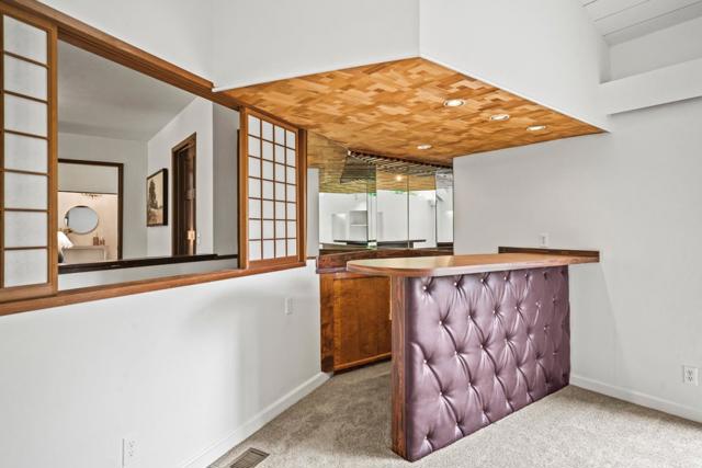 10 Wyndemere Vale, Monterey CA: https://media.crmls.org/mediaz/6bd49901-5d2c-478f-99d3-d1bf4d1c3f70.jpg