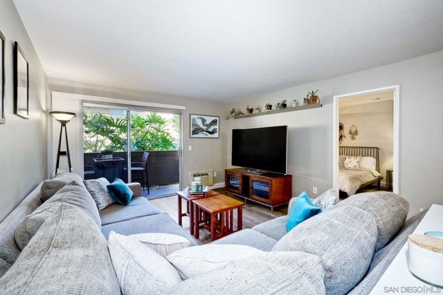6955 Alvarado Rd, San Diego CA: https://media.crmls.org/mediaz/6bd4a850-918c-4f21-9093-ee80c349e8e0.jpg